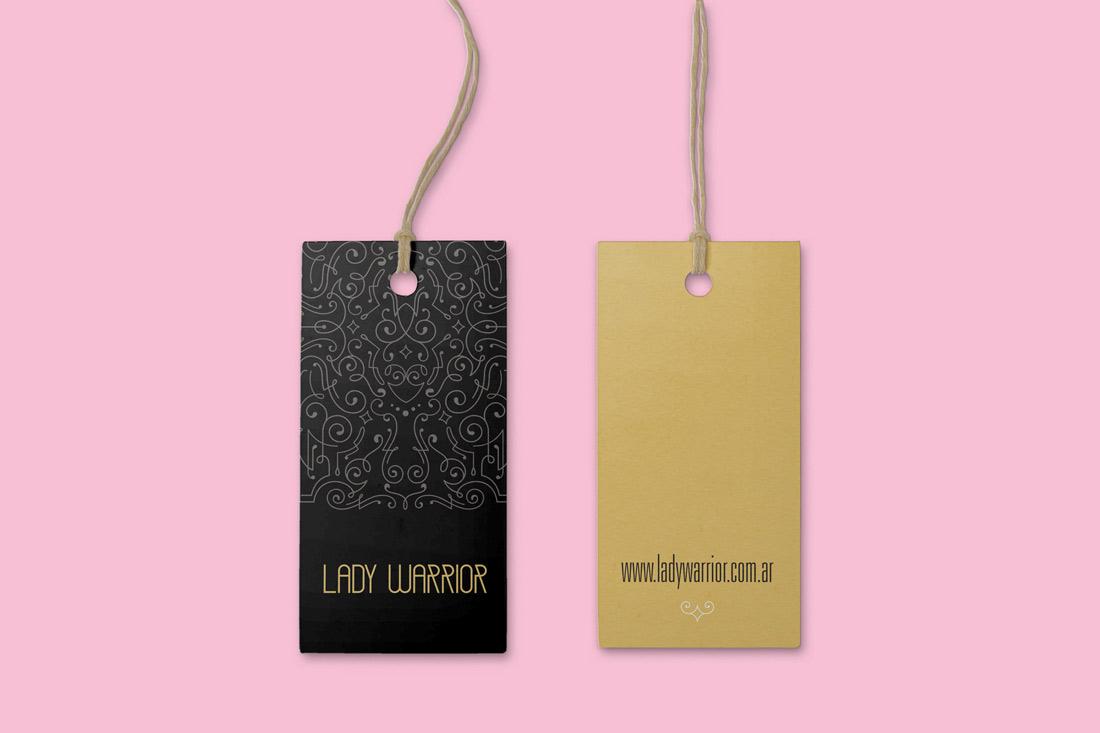 Diseño de etiquetas para los accesorios Lady Warrior.