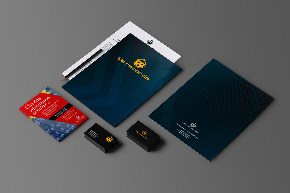 Diseño de carpeta, tarjetas, flyers y programas para capacitación del Estudio Lb records.